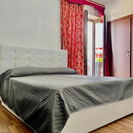 Lo Scrigno Bed & Breakfast 3*
