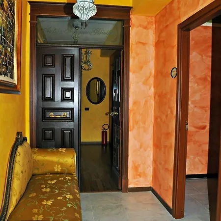 Bed & Breakfast Lo Scrigno 3*